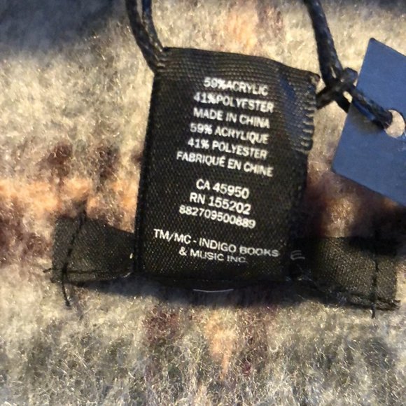 LOVE& LORE CABIN FEVER BLANKET SCARF GREY MULTI - Picture 5 of 8